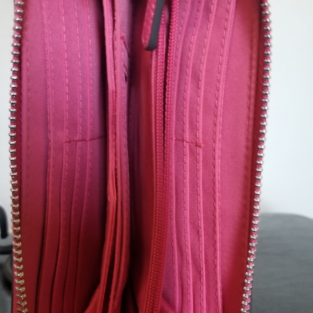 Pink wallet - Picture 3 of 12